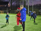 Pietenvoetbal voor S.K.N.W.K. JO7-1 en JO8-1 (vrijdag 29 november 2024) (22/222)